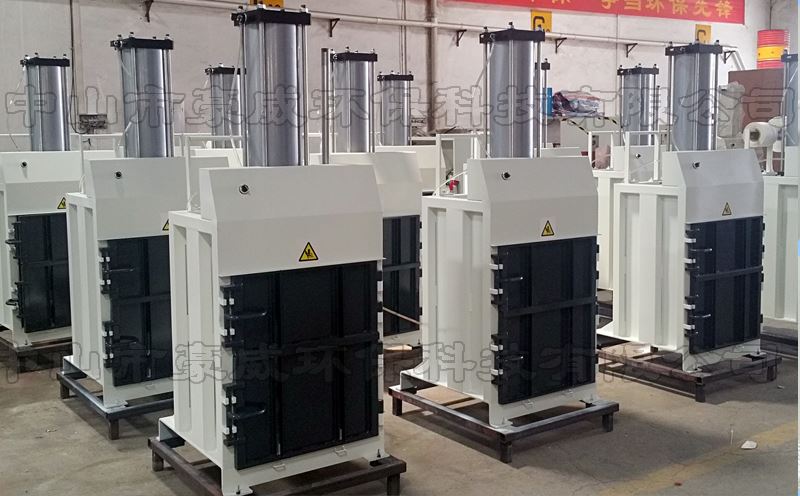 QD廢紙打包機生產(chǎn)車間1